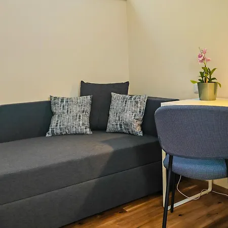Casa Ginestra - Comfort A 1 Km Da - 5 Ospiti - Garage Apartment Lucca