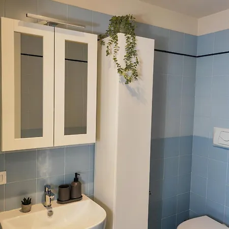 Casa Ginestra - Comfort A 1 Km Da - 5 Ospiti - Garage Apartment *